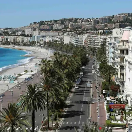 Appartement Atypique Et Merveilleuse Petite Maison En Plein Cœur De Nice, à Proximité De La Et Des Plages *
