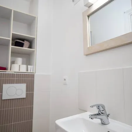 Guestready - A Lovely In Old Apartment