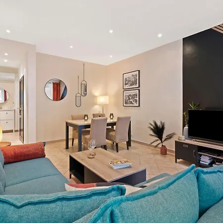 Appartement - Renting - Lascaris - Charm & Spacious & Comfort 3p Port Bonaparte