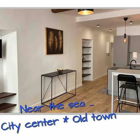 New & Authentic - & Accessible * Nice