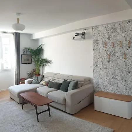 Apartment Duplex Familial 10 Minutes A Pied De La Nice