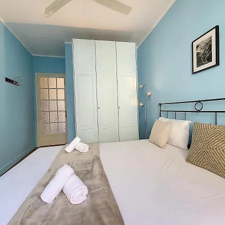 Nestor&jeeves - Pantai - Cozy With Balcony *