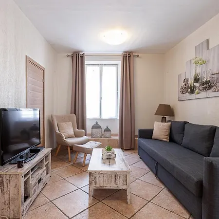 Apartment Cozy 1 Bdr At Port Nice