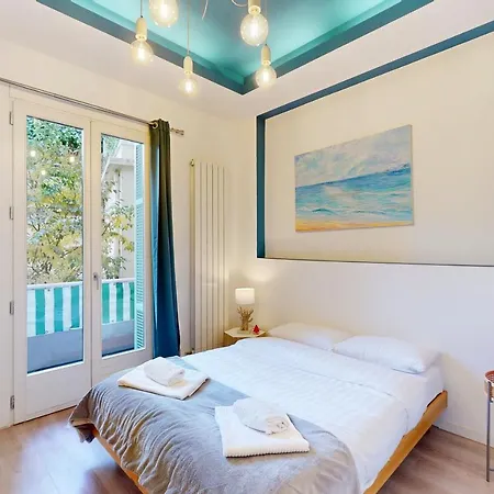 Aparthotel Loft Victor Hugo 73 Fshh 3*
