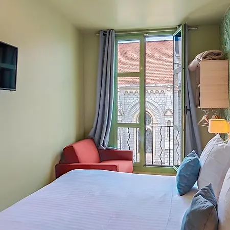 Hotel Du Centre 2*
