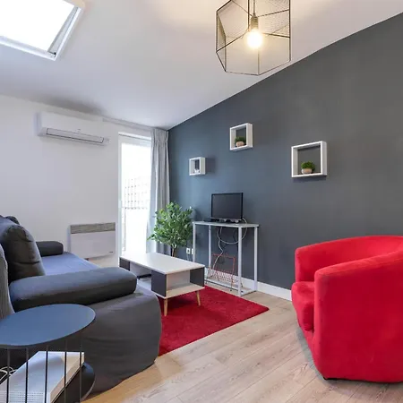 Apartment Magenta Square 1 Bdr With Ac