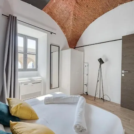 Appartement Superbe Au Coeur Du Vieux !