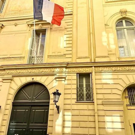 Sublime 2 Pièces Au Cœur De La Vieille * Nice