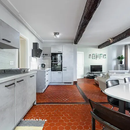 Appartement Large 3 Bdr Old Town - Ac *