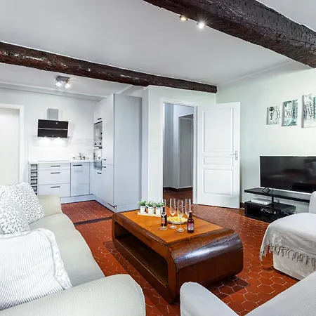 Appartement Large 3 Bdr Old Town - Ac
