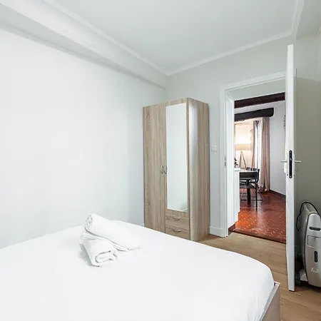 Large 3 Bdr Old Town - Ac Appartement