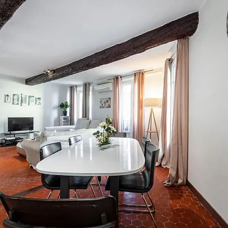 Large 3 Bdr Old Town - Ac Appartement *