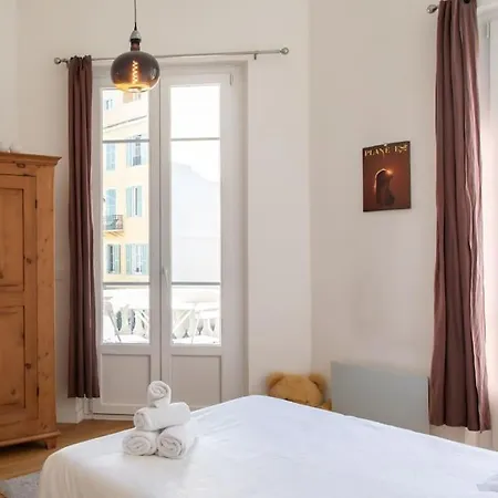 Appartement #22 Emma 2bdr Balcony Center Town 2mins Tramway Nice