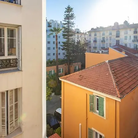 Appartement #21 Staywiz Us -2 Bdr Balconies 10 Mins Walk To Sea 5mins To Tram