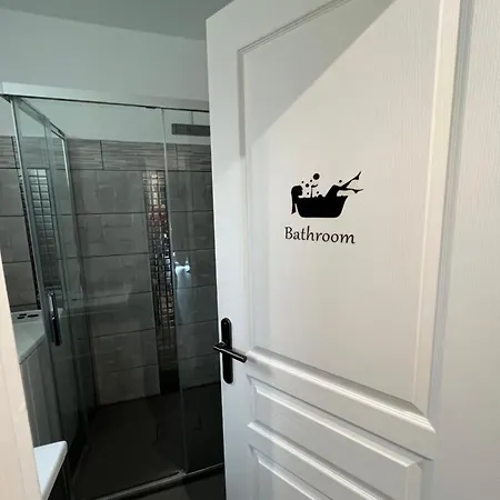 Appartement Gorgeous 2 Bedrooms Nice