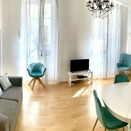 Appartement Saint Philippe - T3 Près De La
