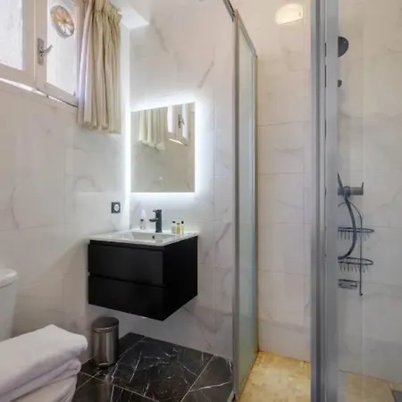 Beautiful & Cosy Studio - Port De * Nice