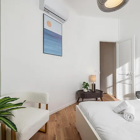 Lovely 2 Bdr Harbor Appartement