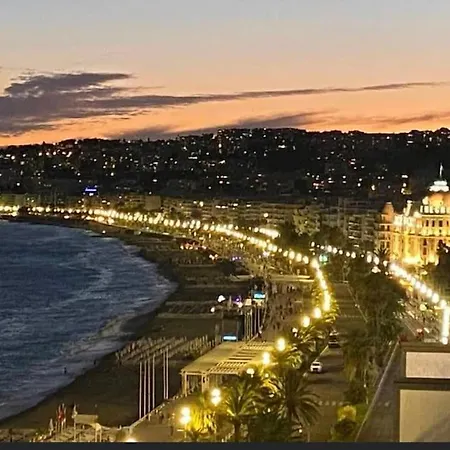 Appartement Superbe Grand 3 Pieces De 65 M2 -cosy -3 Mn Gare Riquier Nice