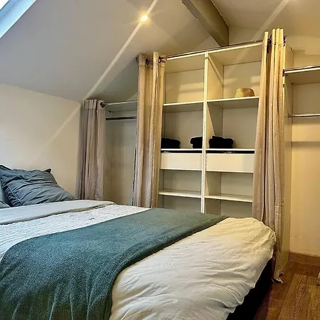 Petite Maison Atypique à *