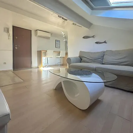 Apartment Zone Pietonne - Wifi, Ac, 2 Pers