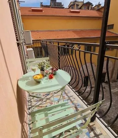 Apartment Jean Jaures - Vieux Superbe T2 Ensoleille Avec Grand Balcon *