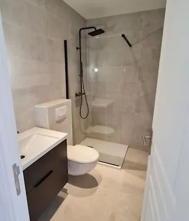 Apartment Jean Jaures - Vieux Superbe T2 Ensoleille Avec Grand Balcon Nice