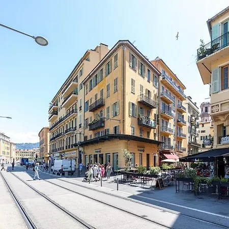 Apartment Vieux-nice Avec Soleil Et Vue Exceptionnelle ! *