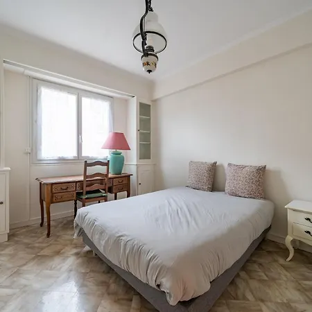 Appartement Grand 3 Pieces Calme - - Garage Nice