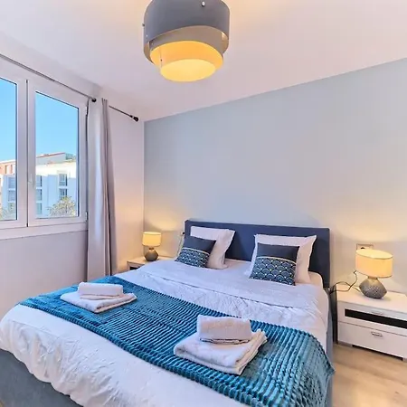 Appartement Superbe Grand 3 Pieces De 65 M2 -cosy -3 Mn Gare Riquier Nice