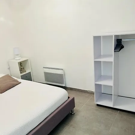 Centre Libe Apartment