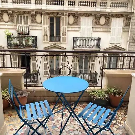 2 Pieces Rue Dal Pozzo Appartement