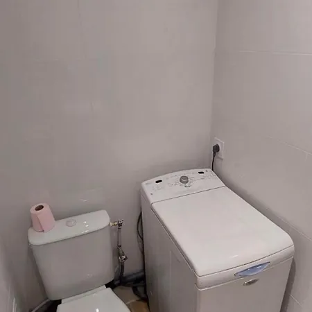 Bas Cimiez- Coquet F1, Climatisée, Parking Appartement *