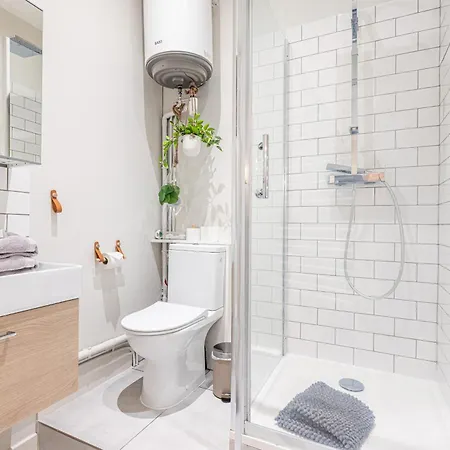 Appartement Le Petit Jean- Pres Gare Et Tram - Supermarchés - Wifi - Nice