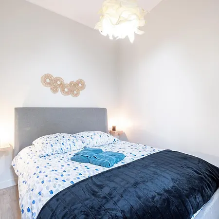 Appartement Le Grand Jean - Pres Gare Et Tram - Supermarchés - Wifi - 3 Person *