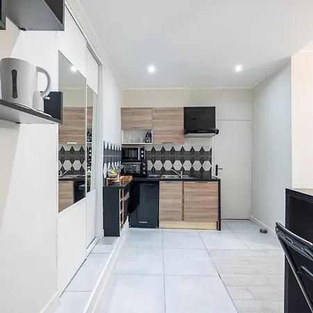 Appartement Le Grand Jean - Pres Gare Et Tram - Supermarchés - Wifi - 3 Person