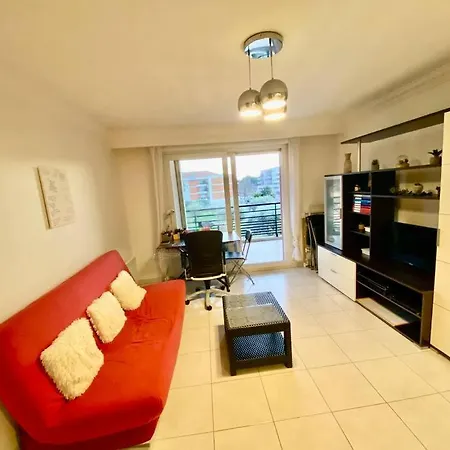 Appartement Ouest St Isidore- 2p Au Calme *