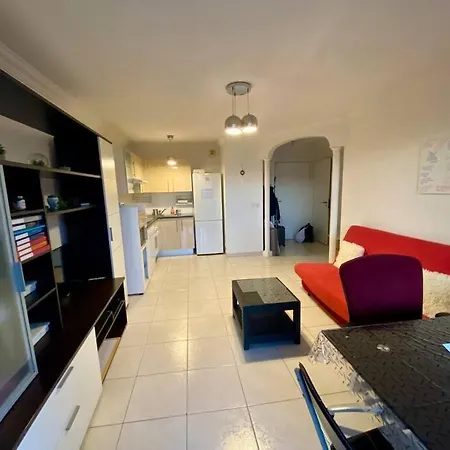 Appartement Ouest St Isidore- 2p Au Calme Nice
