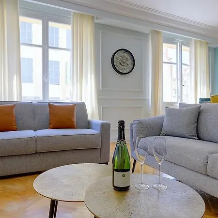 Luxury In Center Of Appartement *