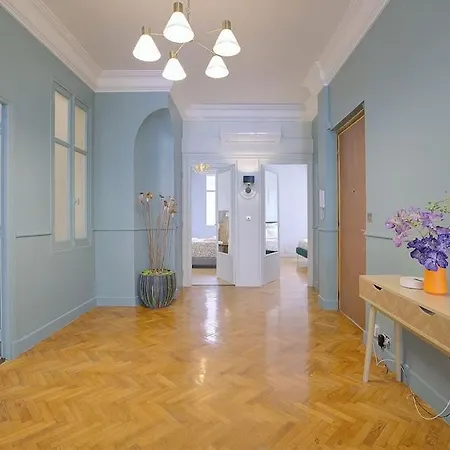 Luxury In Center Of Appartement