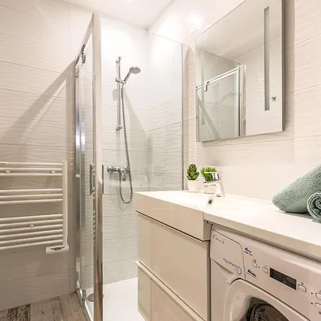 Apartment Les Arenes De Cimiez-1 By Interhome Nice