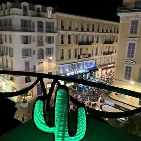 Magenta - T2 Au Cœur Du Carré D'or De Appartement *