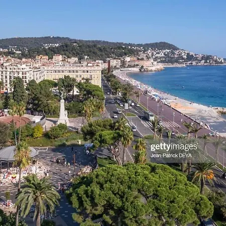Appartement Magenta - T2 Au Cœur Du Carré D'or De Nice