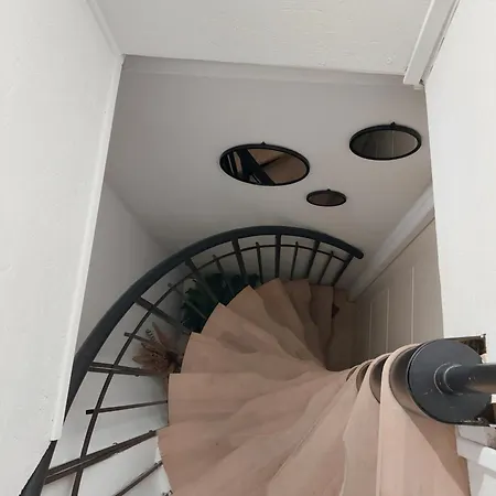 Loft Cosy Centre *