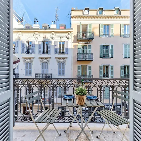 Apartment Luxury Homeplace In Center