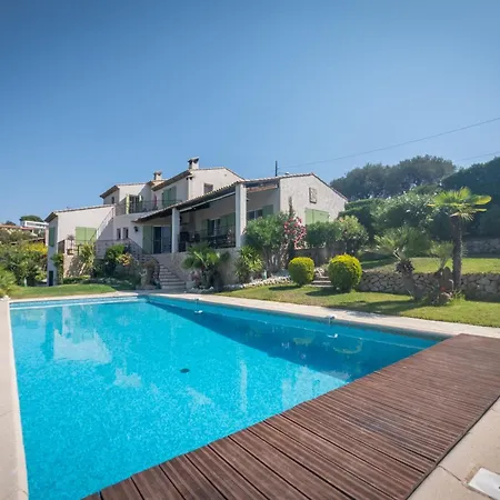 Bellet Villa *