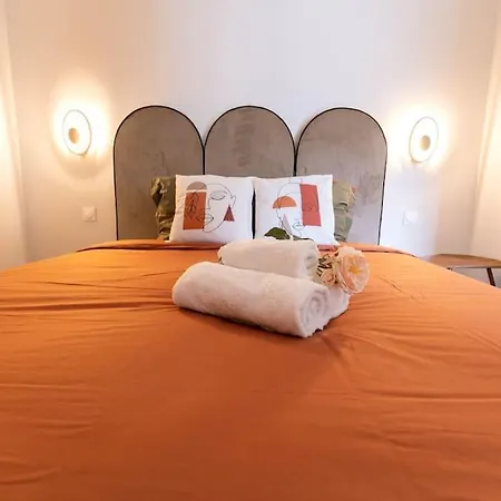 Apartment Avec 2 Jacuzzi Balneo, Parking Nice