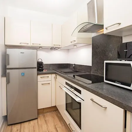 Moderne - Terrasse - Parking - Bm Appartement *
