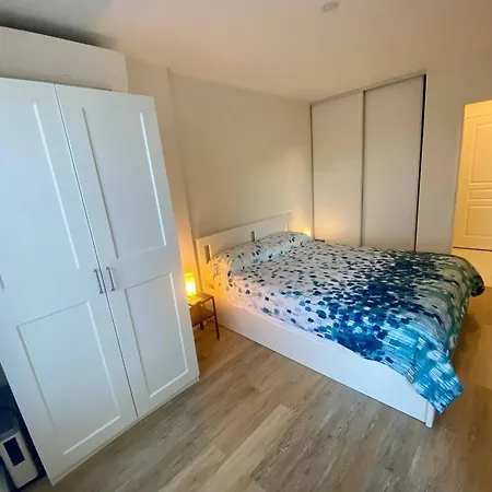 Appartement Ouest- 2p Au Calme, Piscine, Ac Nice