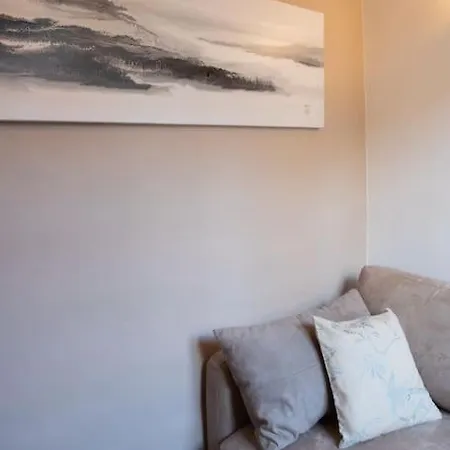 #39 Staywiz Us - Old Town 3 Bdr Ac Balcony 5mins Walk To Sea *